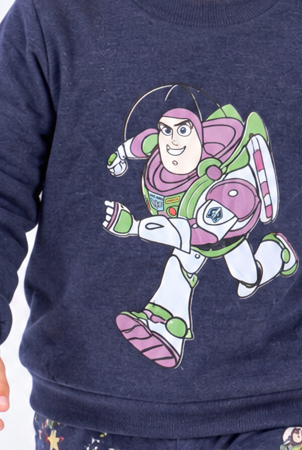 بيجامة Buzz